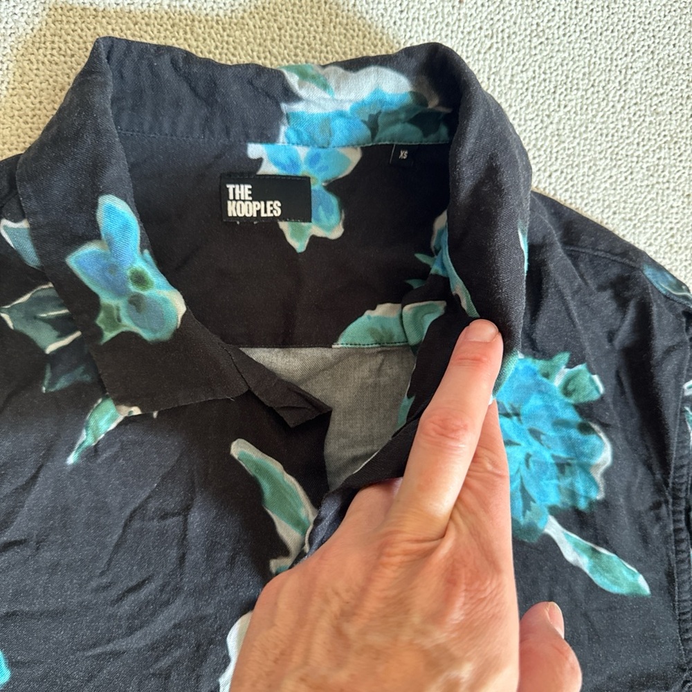 The Kooples Black and Teal Floral Men's Shirt - Picture 2 of 2